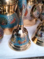 ⁦جرس نحاسي يدوي مزخرف⁩ - الصورة ⁦3⁩